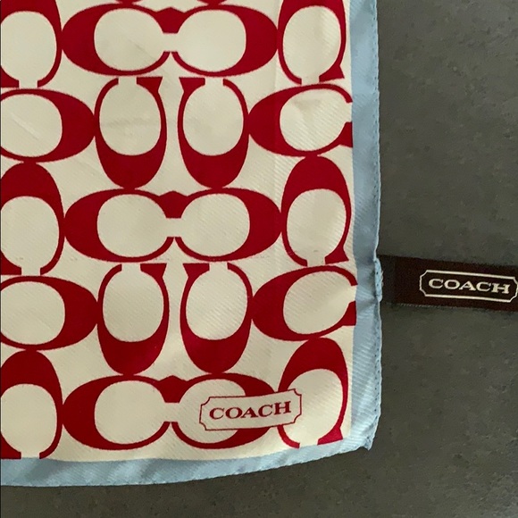 Coach scarf - Picture 2 of 4